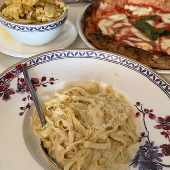 Napizza - Fettuccine Alfredo, Pizza Margherita, Truffle Waffle Fries - Pizza Near Me - San Francisco, California Napizza - Fettuccine Alfredo, Pizza Margherita, Truffle Waffle Fries - Pizza Near Me - San Francisco, California