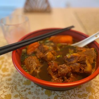 Pho Element - 28 - Wine Sauce Oxtail Noodle Soup - - Ph (ui b) - Vietnamese Near Me - San Mateo, California Pho Element - 28 - Wine Sauce Oxtail Noodle Soup - - Ph (ui b) - Vietnamese Near Me - San Mateo, California