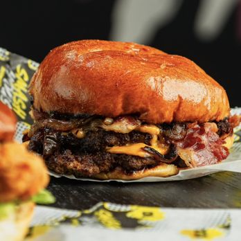 Smash House Miami - Burgers Near Me - North Miami Beach, Florida Smash House Miami - Burgers Near Me - North Miami Beach, Florida