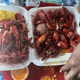 This is supposed to be 2 pounds of crawfish and have of them only was the head the tail was missing. This is supposed to be 2 pounds of crawfish and have of them only was the head the tail was missing.
