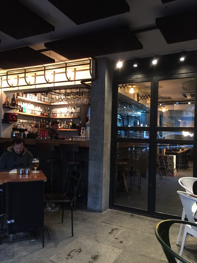 Kozmonot Pub