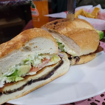 Viva Guacamole - Milanesas de pollo - Mexican Near Me - Livingston, New Jersey Viva Guacamole - Milanesas de pollo - Mexican Near Me - Livingston, New Jersey