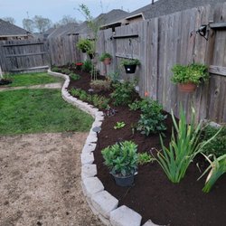 Caudillo's Lawn Tree & More - Caudillo's Lawn, Tree & More
832-877-3391