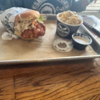 Smoke & Fire Social Eatery - Nashville Hot Chicken - Comfort Food Near Me - Paramount, California