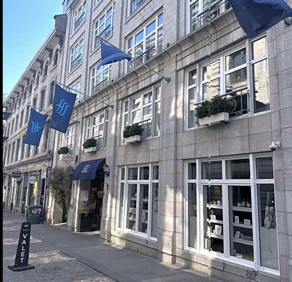 Le Saint-Sulpice Hotel