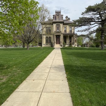 David Davis  Mansion - Front Entrance of David Davis Mansion - Museums Near Me - Bloomington, Illinois