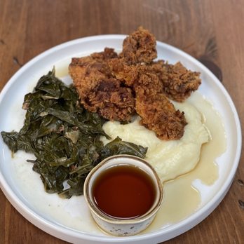 Oak & Reed - Buttermilk Fried Chicken - Beer Bar Near Me - Middletown, New York