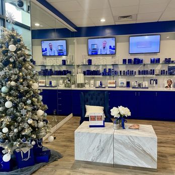 ZO Skin Centre Houston - Interior with Christmas tree - Skin Care Near Me - Houston, Texas ZO Skin Centre Houston - Interior with Christmas tree - Skin Care Near Me - Houston, Texas