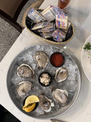 Felix's Restaurant & Oyster Bar by null