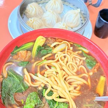 Bob's Shanghai 66 - Beef noodle soup - Shanghainese Near Me - Rockville, Maryland