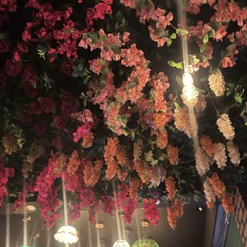 Kam Rai Thai - Ceiling - Cocktail Bars Near Me - Astoria, New York Kam Rai Thai - Ceiling - Cocktail Bars Near Me - Astoria, New York