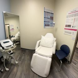 Vein Clinic & Med Spa - Vein Clinic Example Room 1