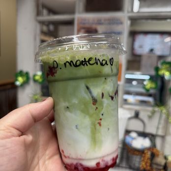 Bear Roots - Raspberry matcha - Cafes Near Me - Apollo, Pennsylvania