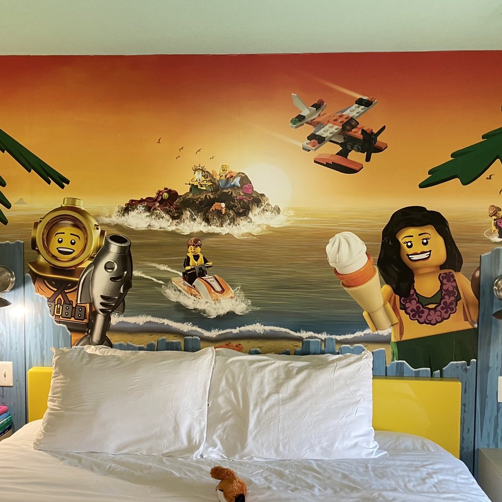 Legoland Beach Retreat - King size bed in "Sailors Cove" - Hotels Near Me - Winter Haven, Florida