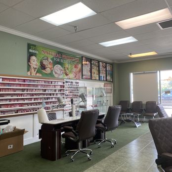 Ocean Nail & Spa - Inside - Nail Salons Near Me - Emerald Isle, North Carolina