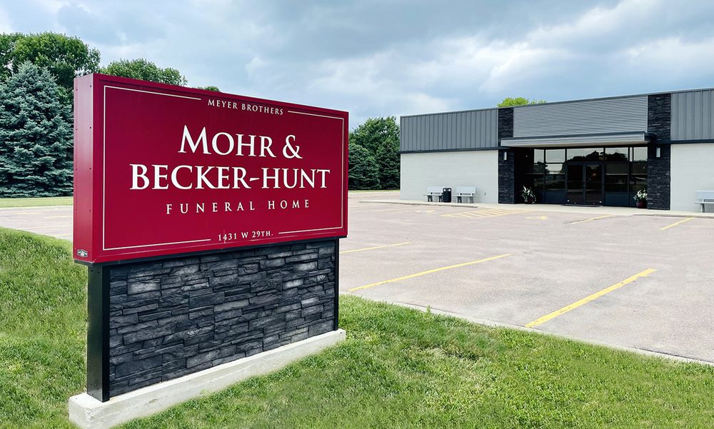 MOHR & BECKER-HUNT FUNERAL HOME - Updated March 2025 - Request