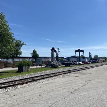 I Am Your Mother - Public Art Near Me - Jeffersonville, Indiana
