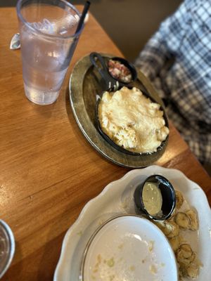 Relish Craft Kitchen & Bourbon Bar by null