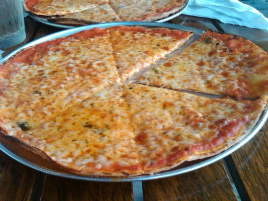 Vezzo NYC Thin Crust Pizza by null