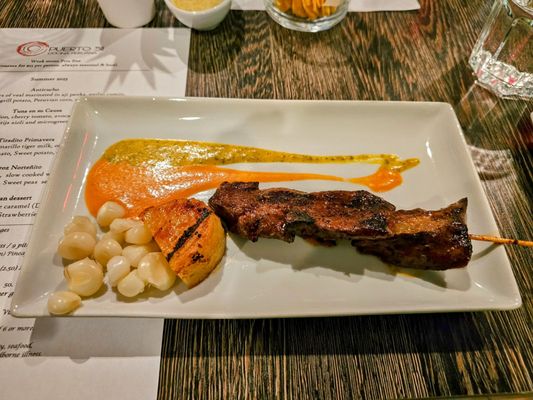 Puerto 511 Cocina Peruana by null