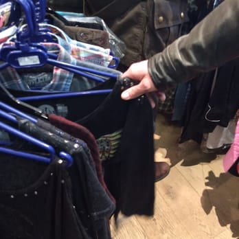 Episode - Used, Vintage & Consignment Near Me - Paris, 75 Episode - Used, Vintage & Consignment Near Me - Paris, 75