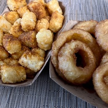 Wayback Burger - Cajun tot and onion rings - Burgers Near Me - Universal City, Texas Wayback Burger - Cajun tot and onion rings - Burgers Near Me - Universal City, Texas