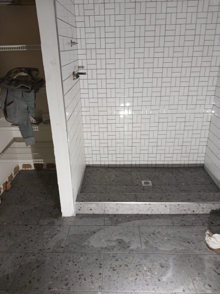 Slide of Ismael Ceramics and Porcelain Installations