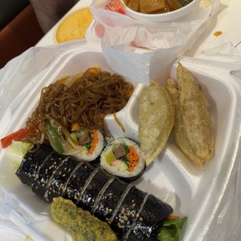 Cafe MiMi - Cafes Near Me - Madison, Wisconsin