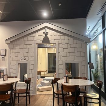 Fort Thomas Coffee - Play area - Coffee & Tea Near Me - Fort Thomas, Kentucky
