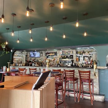 Good Eats Restaurant & Bar - Bar - Bars Near Me - New Milford, Connecticut Good Eats Restaurant & Bar - Bar - Bars Near Me - New Milford, Connecticut