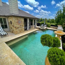 A most magnificent Keith Zars Pool designed and built to perfection.