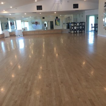 Fred Astaire Dance Studios - Dance Studios Near Me - St. Petersburg, Florida