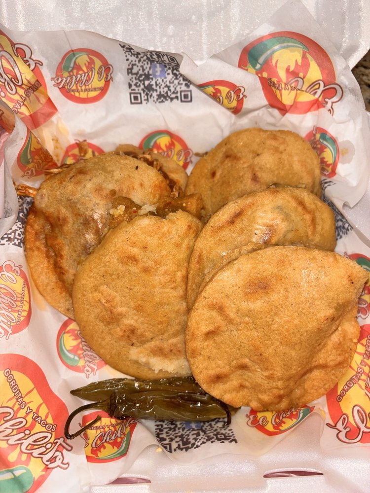 Food from Gorditas Y Tacos El Chilito