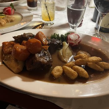 Michael's - Braised Short Ribs with Gnocchi special. Even the carrots and cipollini were delicious. - Italian Near Me - Brooklyn, New York Michael's - Braised Short Ribs with Gnocchi special. Even the carrots and cipollini were delicious. - Italian Near Me - Brooklyn, New York