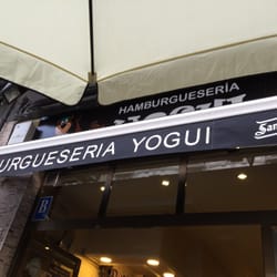 Hamburgueseria Yogui - Hamburgueseria de primera calidad! Buena situación antes de ir a la estación de trenes
