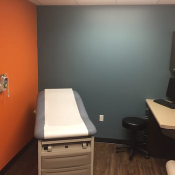 Innovative Express Care - Our soothing exam rooms. - Urgent Care Near Me - Chicago, Illinois Innovative Express Care - Our soothing exam rooms. - Urgent Care Near Me - Chicago, Illinois