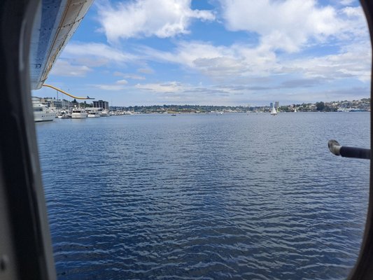 Kenmore Air - Lake Union by null