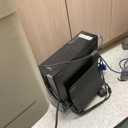 Dental World - Dirty office