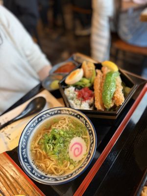 HINODEYA Ramen & Bar Downtown by null