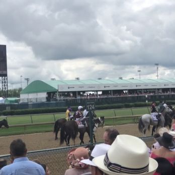 Churchill Downs - Horse Racing Near Me - Louisville, Kentucky