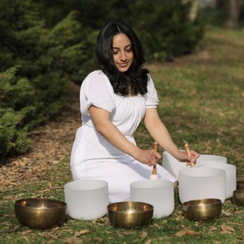 Florecera Wellness - Sound Bath- a meditative experience to bring your nervous system back to balance. - Reiki Near Me - Long Beach , California Florecera Wellness - Sound Bath- a meditative experience to bring your nervous system back to balance. - Reiki Near Me - Long Beach , California