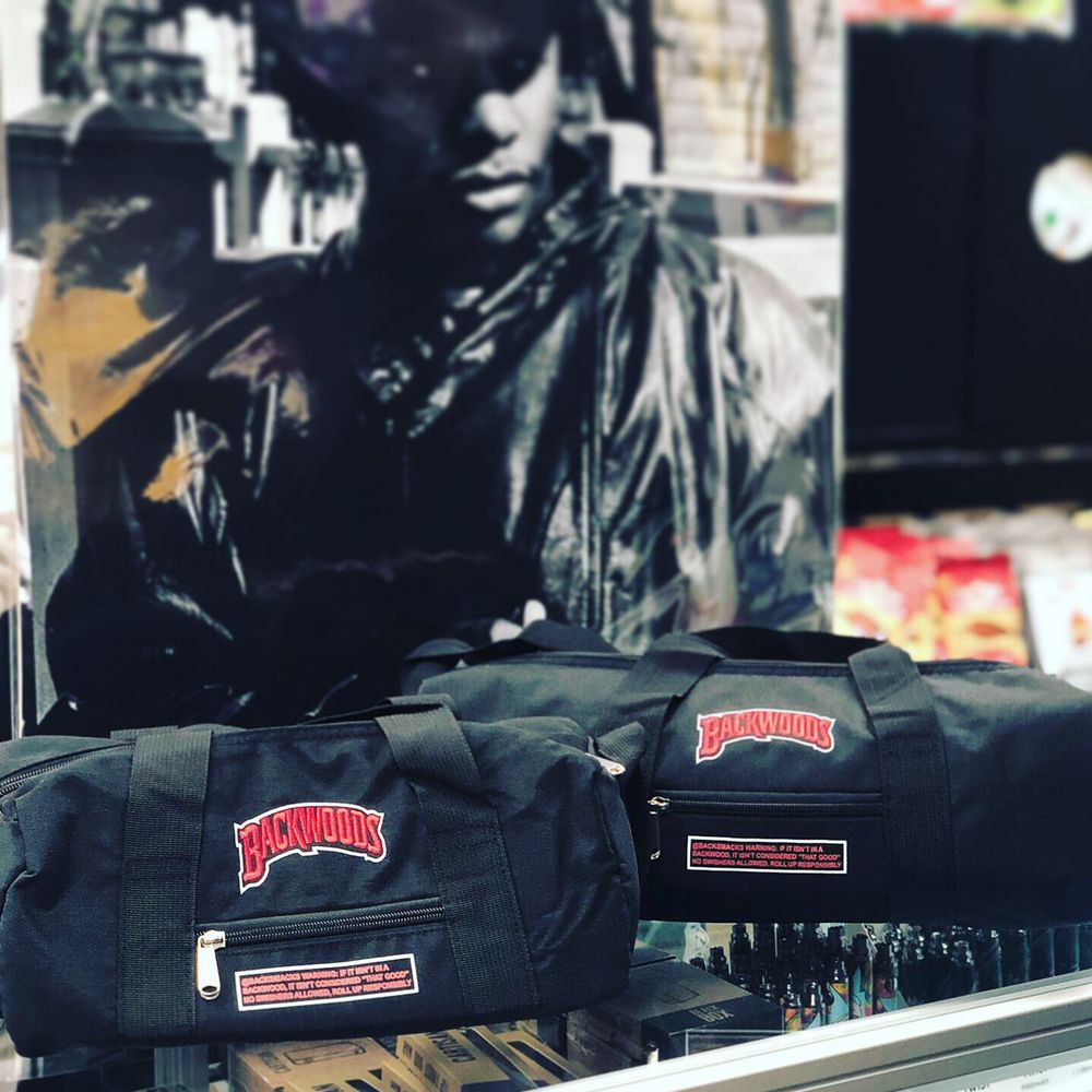 LAVA SMOKE SHOP 50 Photos 1019 Main St, Paterson, New Jersey