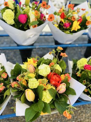 Montavilla Farmers Market by null