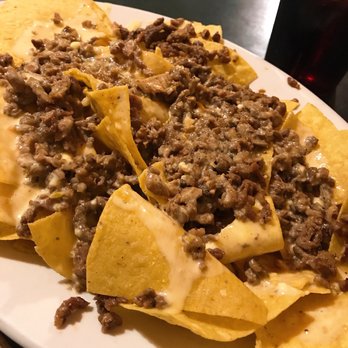 El Rincon Tapatio - Beef nachos - Mexican Near Me - Dallas, Texas El Rincon Tapatio - Beef nachos - Mexican Near Me - Dallas, Texas
