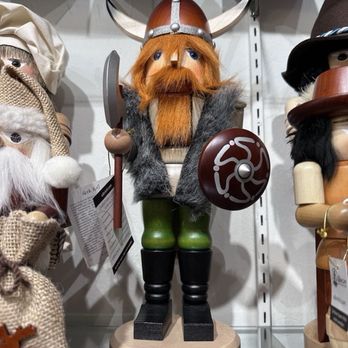 Leavenworth Nutcracker Museum - Inside the Leavenworth Nutcracker Museum gift shop, July 2025 - Museums Near Me - Leavenworth, Washington Leavenworth Nutcracker Museum - Inside the Leavenworth Nutcracker Museum gift shop, July 2025 - Museums Near Me - Leavenworth, Washington