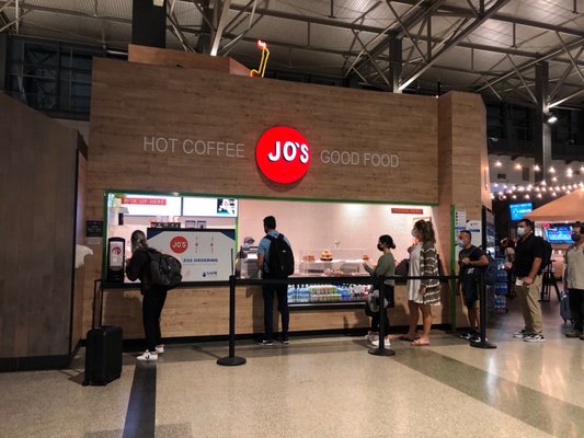 Jo's by null