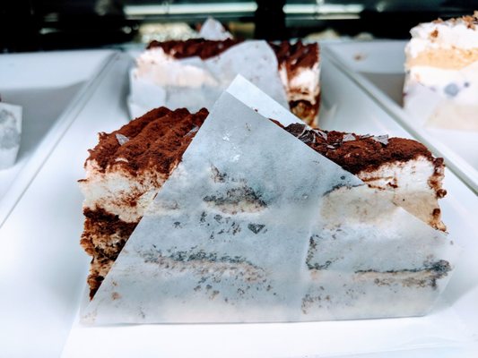 Amandine Patisserie Cafe-DTLA by null