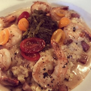 B Matthews Eatery - New American Near Me - Savannah, Georgia