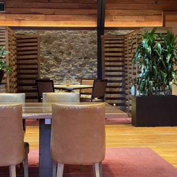 Freemark Abbey Winery - Wineries Near Me - Saint Helena, California