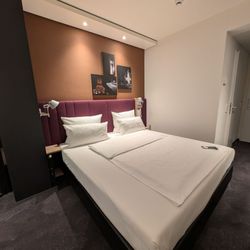 Motel One Stuttgart-Hauptbahnhof